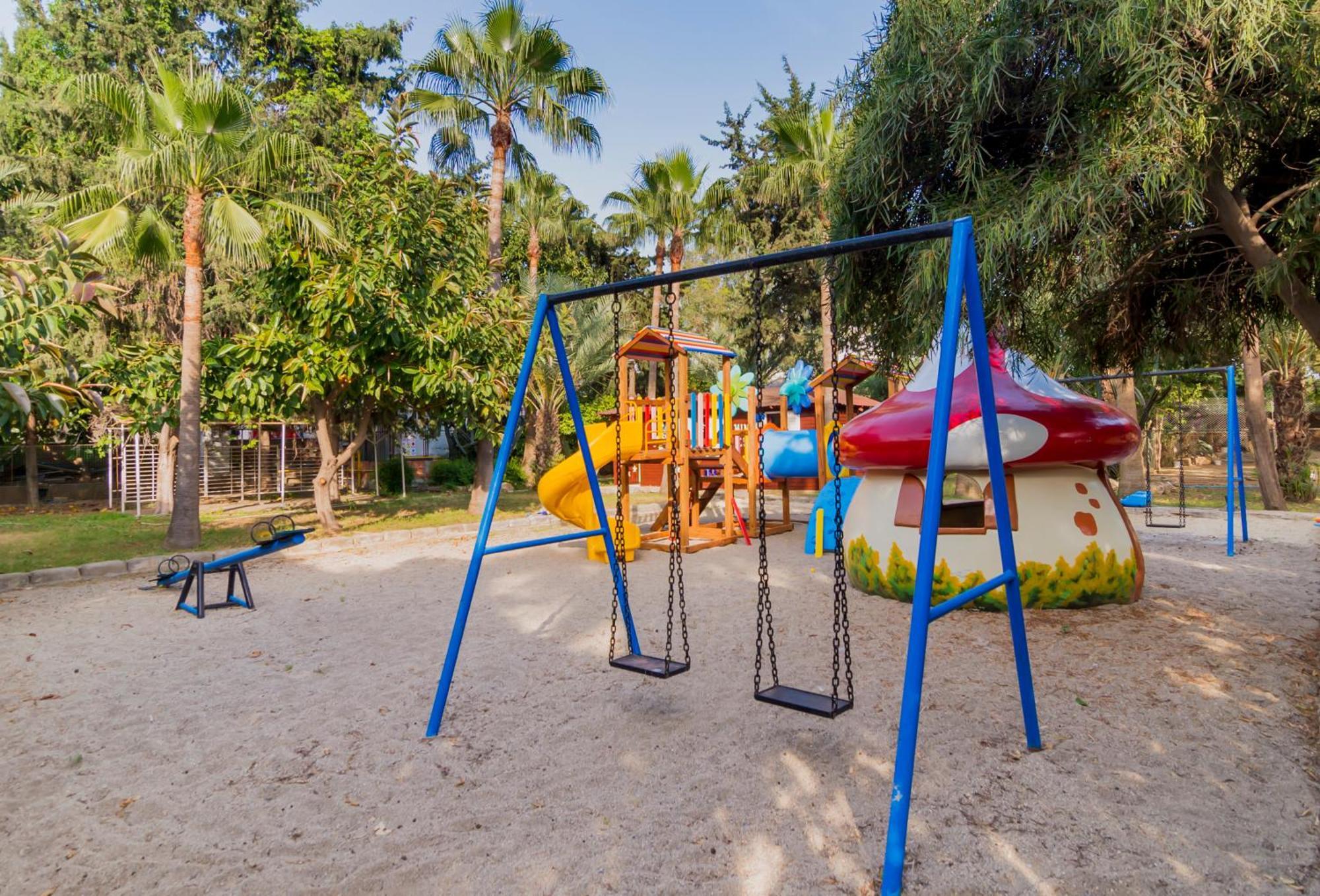 Club Tropical Beach Hotel Toslak Экстерьер фото